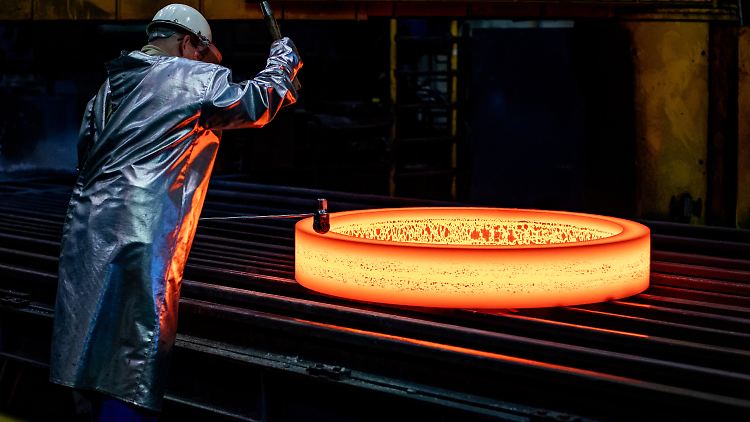 In Deutschland arbeiten knapp 68.000 Menschen für Thyssenkrupp.