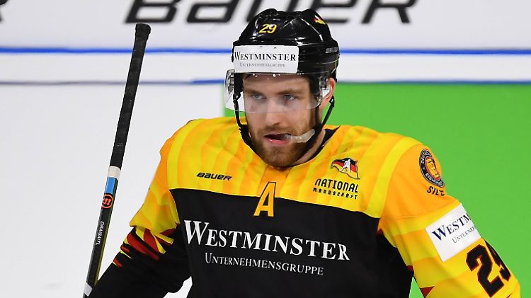 NHL-Star Leon Draisaitl erzielte den entscheidenden Treffer beim mühsamen 3:1-Erfolg des DEB-Teams gegen Großbritannien.