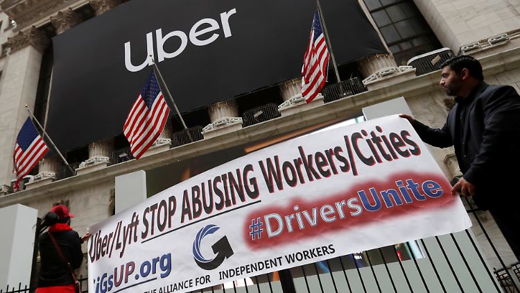 Nicht nur auf dem Parkett hat Uber Ärger, während des Börsengangs streikten weltweit Tausende Fahrer für mehr Geld und bessere Arbeitsbedingungen. 