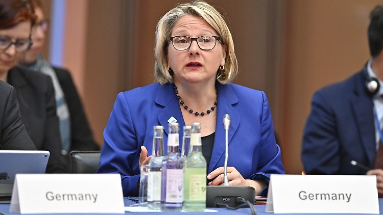 Im internationalen Klimaschutz beginnt in diesem Jahr eine neue Phase, sagt Umweltministerin Svenja Schulze. 