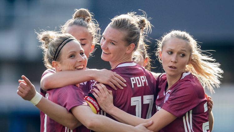 Kapitänin Alexandra Popp führt das deutsche Aufgebot für die Weltmeisterschaft in Frankreich an.