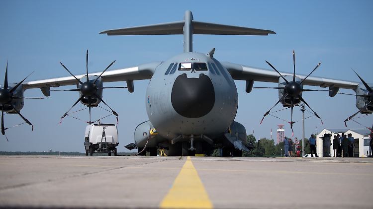 Ein Airbus der Bundeswehr brachte die verletzten Soldaten nach Deutschland (Symbolbild).
