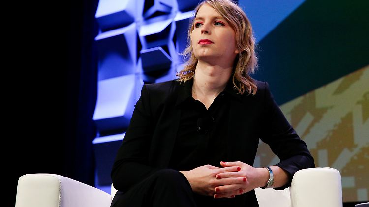 Chelsea Manning spielte Wikileaks im Jahr 2010 geheime Militärdokumente zu. Dafür saß sie bereits sieben Jahre in Haft.