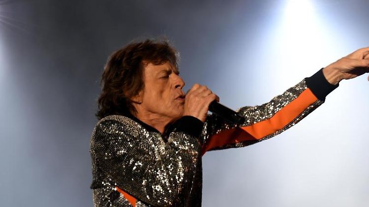 Mick Jagger will trotz seiner inzwischen 75 Jahre und einer eben erst überstandenen Herz-OP auf der Bühne bei den kommenden 17 US-Konzerten wieder alles geben.