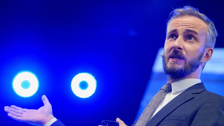Böhmermann deutete bereits vergangenen Monat an, etwas über Straches Reise nach Ibiza zu wissen.