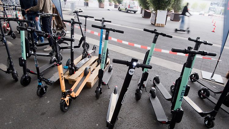 Einfach überall herumkurven dürfen die neuen E-Scooter nicht. 