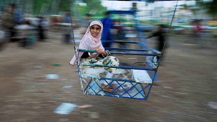Menschenrechtler beklagen noch immer zahlreiche Zwangsheiraten in Pakistan.