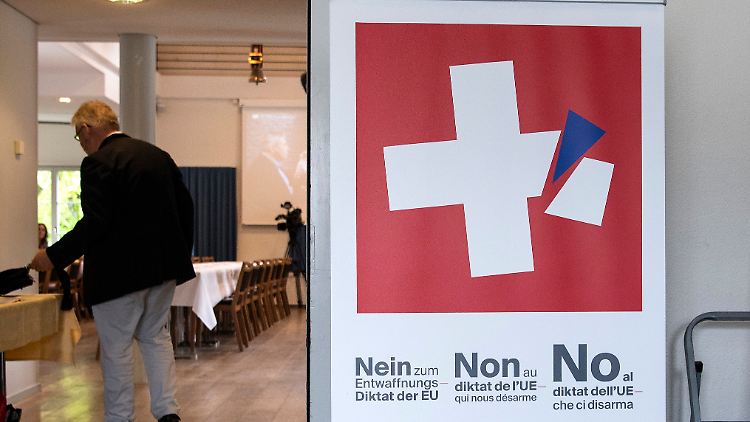 Gegner der Verschärfung des Waffenrechts sprachen von einem "Entwaffnungs-Diktat der EU".
