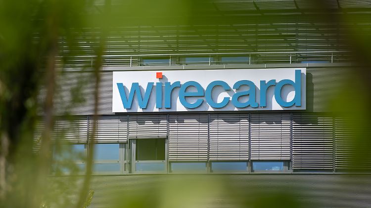 Wirecard hebt erneut die Prognose an.