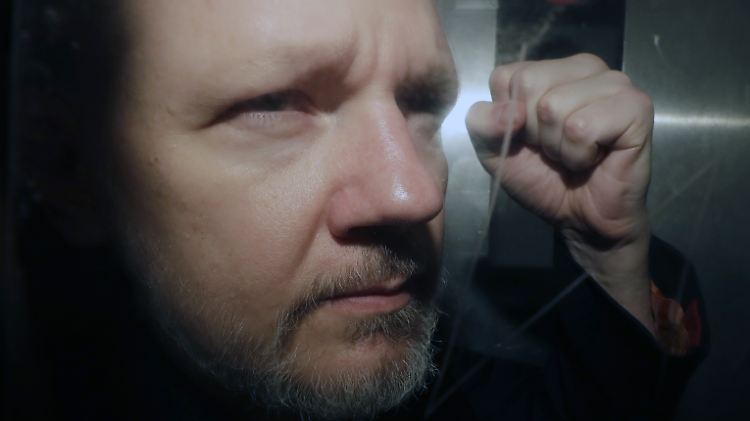 Assange unter Druck: Die USA wollen ihn wegen Spionage anklagen.