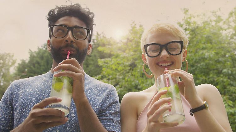 Es muss nicht immer Alkohol sein. Manchmal reicht auch Limonade, um Spaß zu haben.
