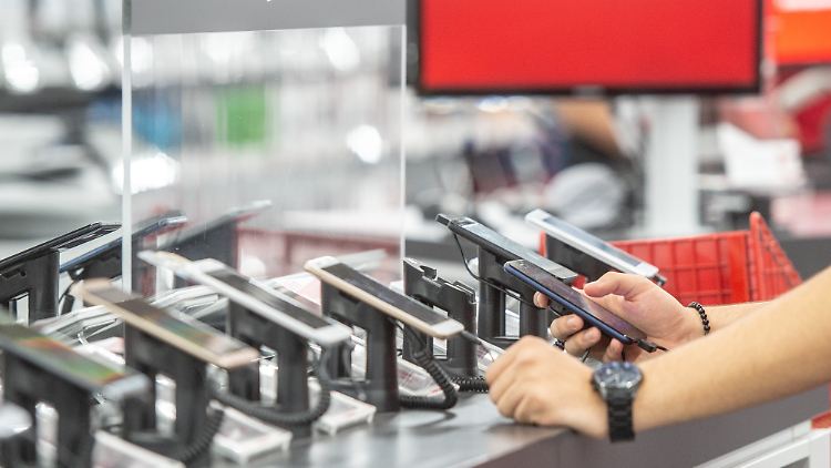Ceconomy beschäftigt weltweit rund 60.000 Mitarbeiter.