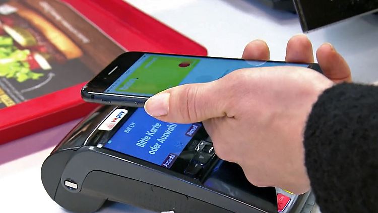 Mobile-Payment-Smartphone.jpg