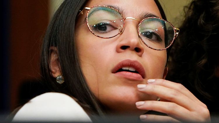 Alexandria Ocasio-Cortez ist seit ihrer Wahl überaus aktiv - so leitet sie etwa den Bürgerrechtsausschuss des Repräsentantenhauses.
