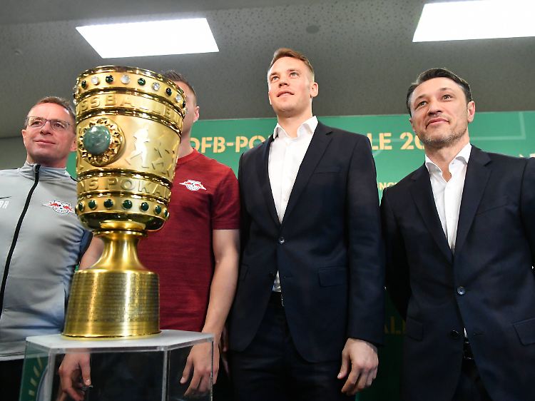 Ja, Willi Orban war auch bei der Pressekonferenz.