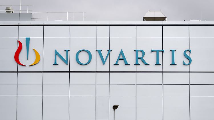 Krankenversicherungen will Novartis Ratenzahlungen anbieten.