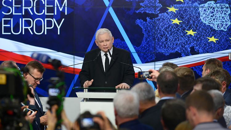 Polen liegt seit Jahren mit der EU im Clinch. Die EU-Kommission geht seit 2016 wegen mehrerer Justizreformen gegen Polen vor. 