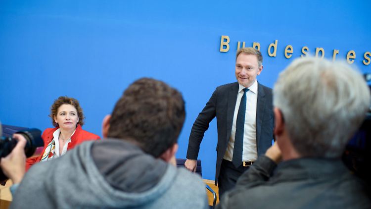 Beer schadete der Partei mit Äußerungen zum Klimawandel, Lindner mit solchen gegen Fridays for Future.