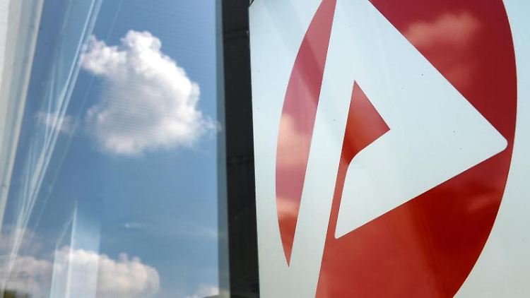 Die deutsche Konjunktur ist von Sondereffekten belastet worden, die im ersten Quartal noch zu einem kräftigen Wirtschaftswachstum geführt hatten.