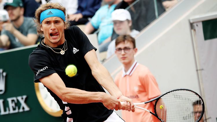 Hatte nur im dritten Satz Mühe mit dem Schweden Mikael Ymer und zog in die nächste Runde bei den French Open ein: Alexander Zverev.