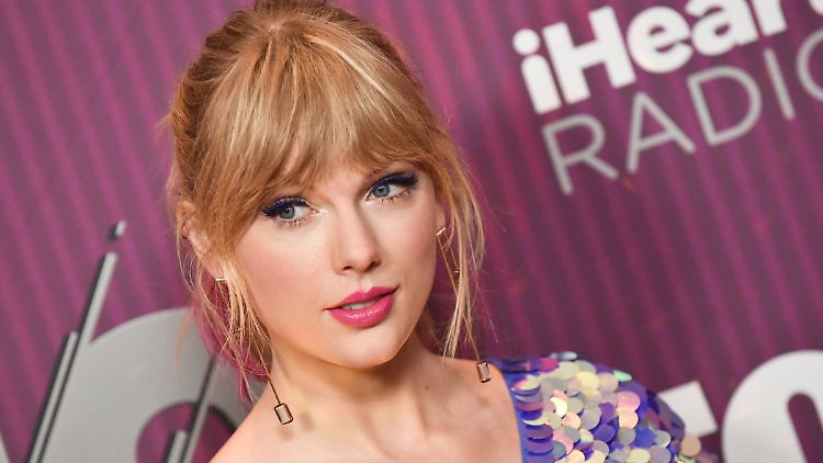 Swift appelllierte auch an ihre Fans, politisch aktiv zu werden.