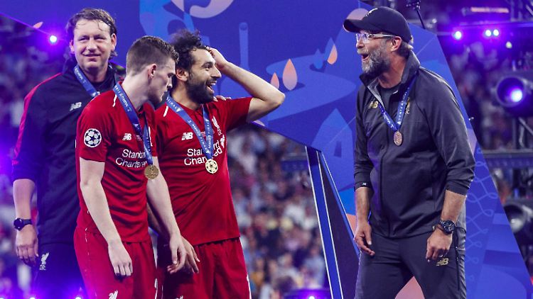 Jürgen Klopp durfte am Ende des Champions-League-Abends jubeln - zwischendurch gab es für den Trainer des FC Liverpool aber auch Grund zum Ärgern.