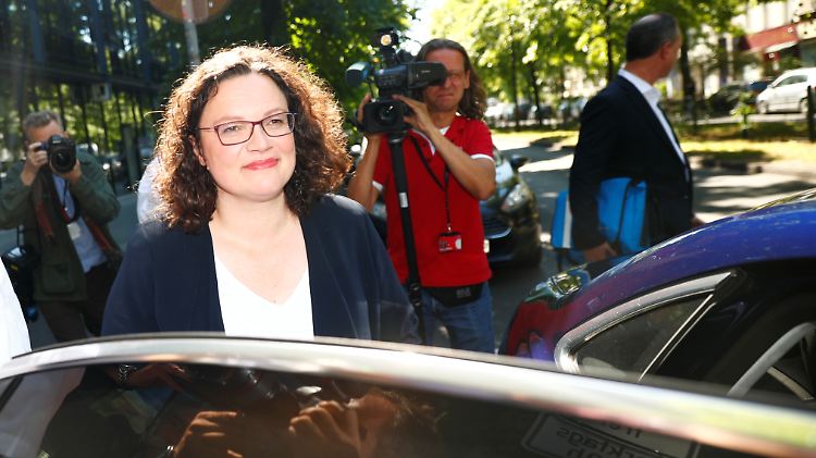 Am Dienstag verabschiedet sich Nahles noch in der Fraktion - dann war es das.