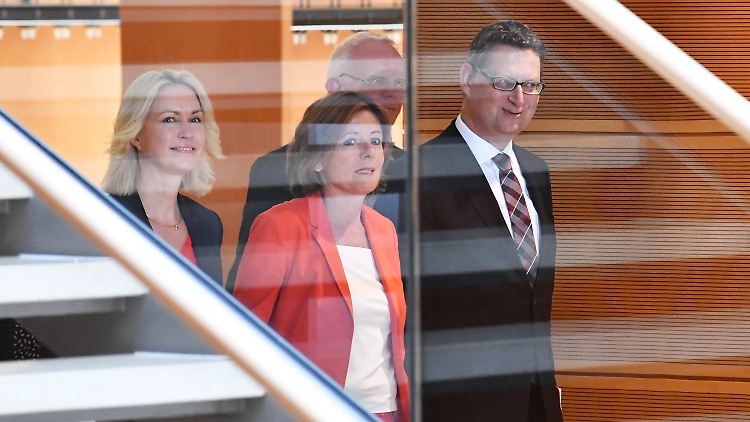 Keiner der drei Interims-Parteichefs möchte den Job auf Dauer machen.