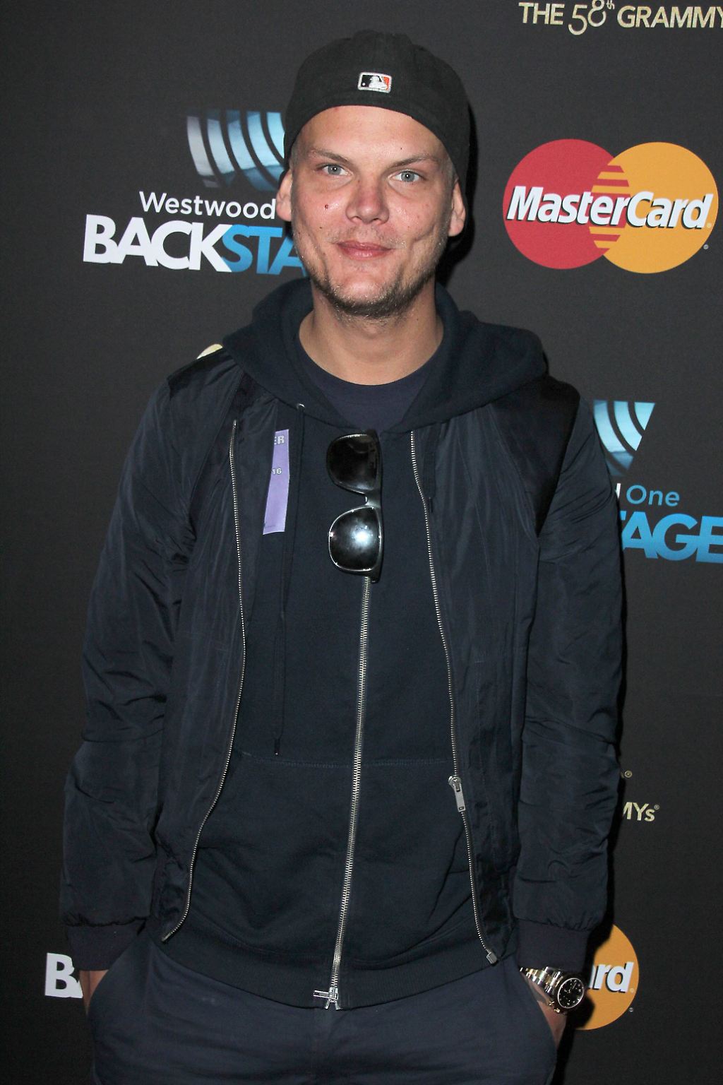 Nach dem plötzlichen Tod des Star-DJs Avicii im Oman am 20. April 2018 hatten viele seiner Fans und Bewunderer natürlich Angst, nie wieder etwas Neues von ihm zu hören.