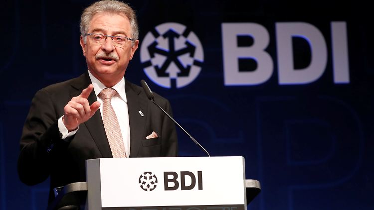 "Die Regierungspolitik schadet den Unternehmen", sagte BDI-Präsident Kempf bei seiner Rede.