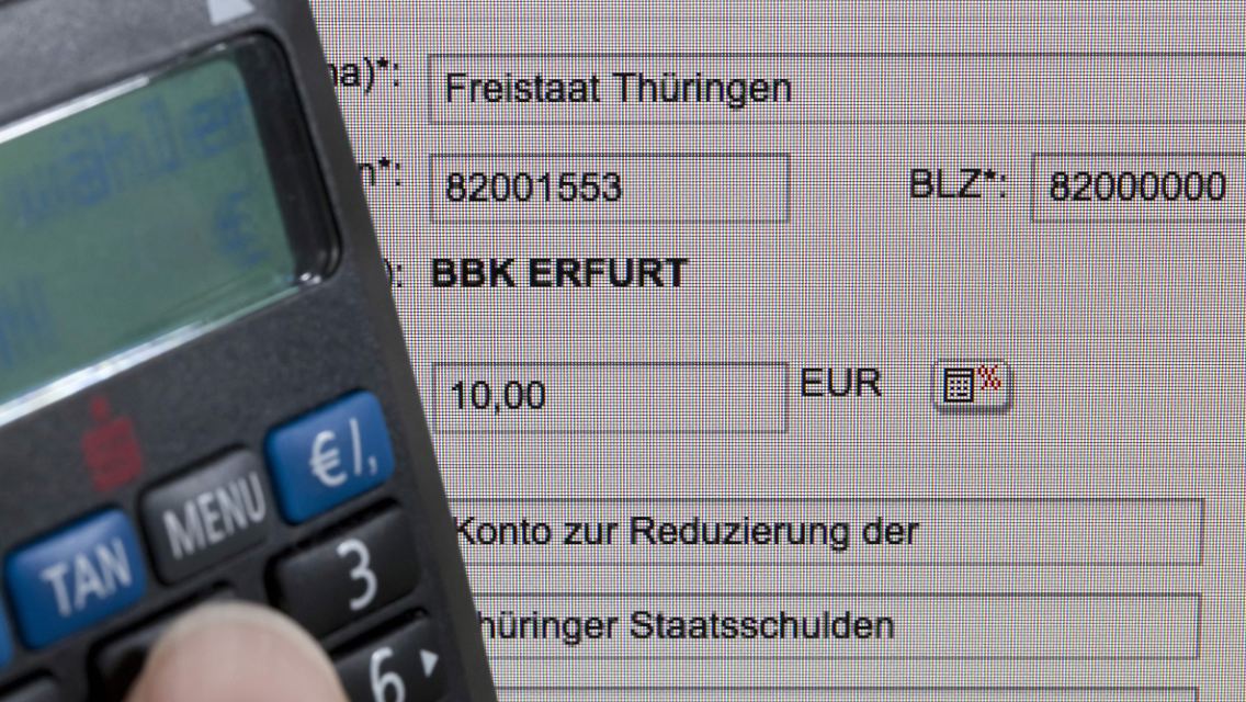28854440.jpg