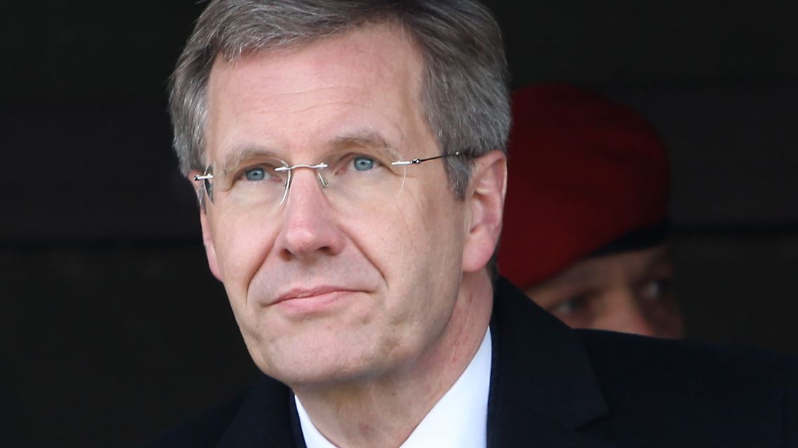 Geltende Praxis: Wulff übernimmt die Patenschaft über das siebte Kind einer Familie. Eine Gesinnungsprüfung ist in solchen Fällen nicht vorgesehen.