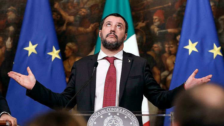 Verspricht Steuersenkungen, obwohl dafür kein Geld da ist: Lega-Chef Matteo Salvini.