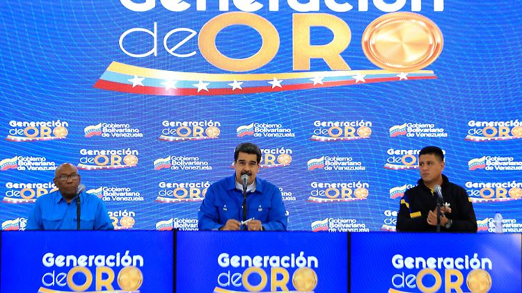 Treppenwitz der Geschichte: Maduro trat jüngst auf einer Veranstaltung in Venezuela auf, deren Motto die "Goldene Generation" war - allerdings ging es dabei um Sportler.