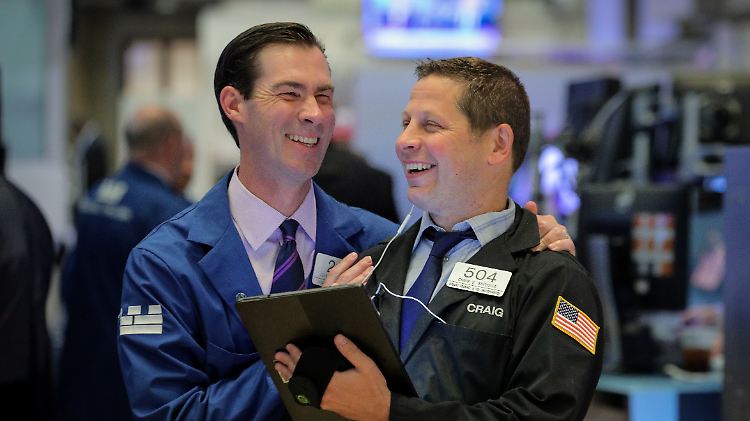 Gelassene Stimmung an der Wall Street. Die US-Börsen nehmen weiter Fahrt auf.