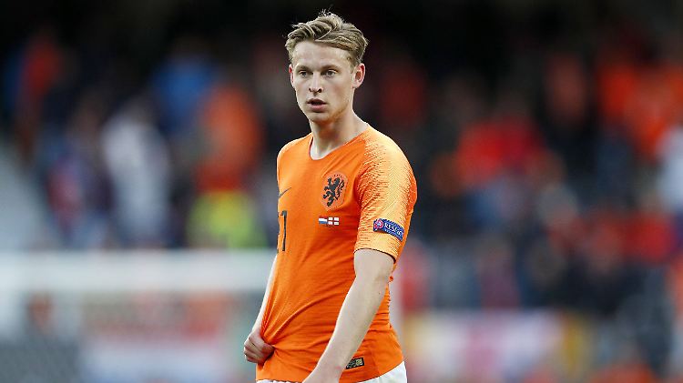 Überragend und deswegen demnächst beim FC Barcelona: Frenkie de Jong.