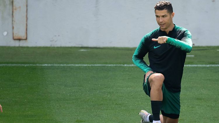 Ronaldo beim Abschlusstraining seiner Nationalelf in Porto.