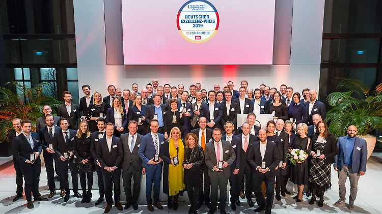 Die Gewinner des Exzellenz-Preises 2019 bei der feierlichen Preisverleihung in Frankfurt/M.