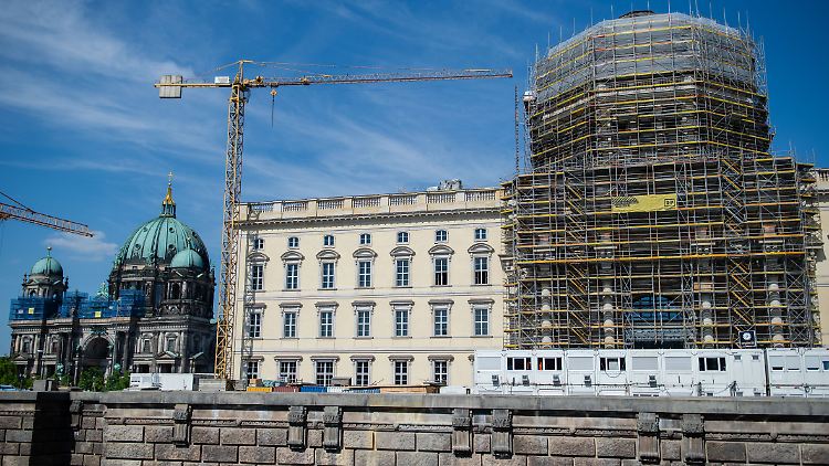 Das Humboldt Forum sollte eigentlich schon im Herbst seine Türen öffnen - daraus wird nun nichts.