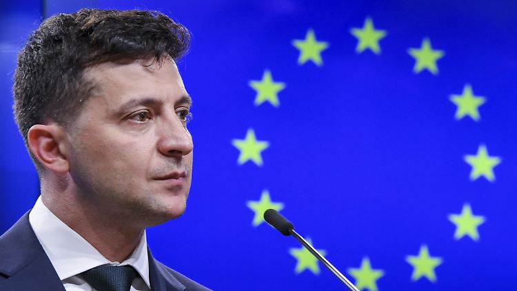 Bei einem Besuch in Brüssel hatte Selenskyj die Nähe seines Landes zur EU betont.