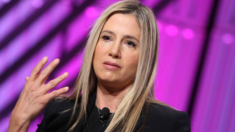 US-Schauspielerin Mira Sorvino ist 2017 eine der Ersten, die über die sexuelle Belästigung durch Filmproduzent Harvey Weinstein spricht. 