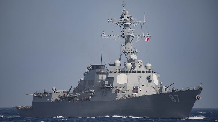 US-Zerstörer "USS Mason" ist nach US-Angaben auf dem Weg in den Golf von Oman.