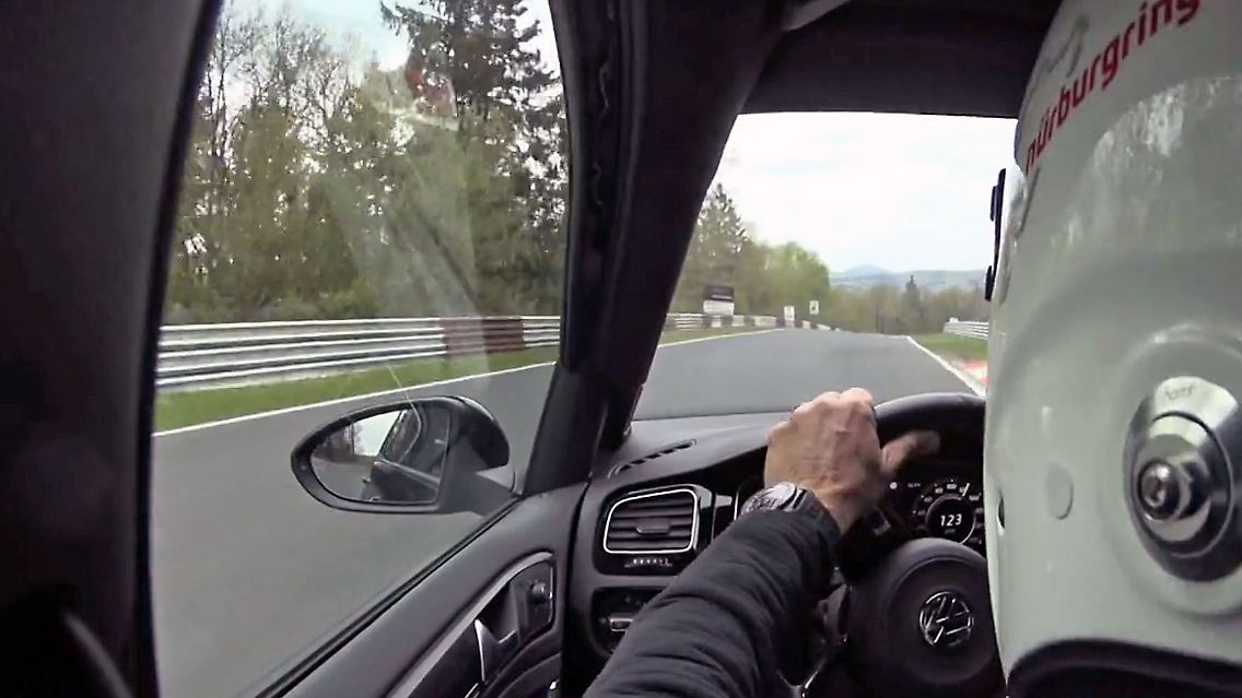 FahrtrainingNürburgring.jpg