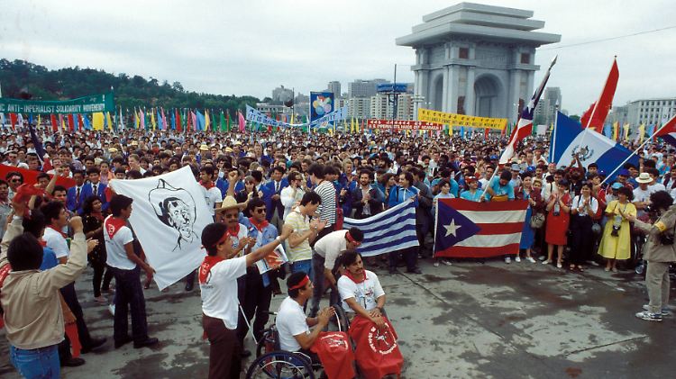 Die "antiimperialistische Jugend" der Welt, versammelt in Pjöngjang.