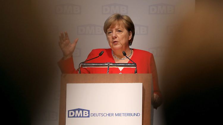"Ich wusste ja, dass Kritik kommt." Angela Merkel redet vor dem Deutschen Mietertag. 