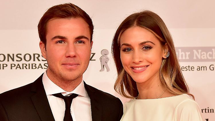 Mario Götze und seine Ann-Kathrin sollen sich ein zweites Mal das Ja-Wort gegeben haben.