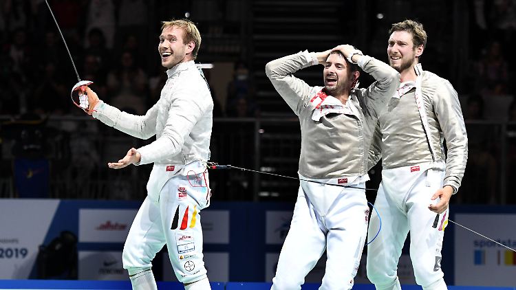 Benedikt Wagner (l.) sorgte für den goldenen Punkt im EM-Finale.