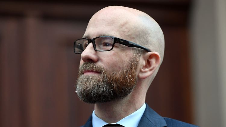 Ex-CDU-Generalsekretär Peter Tauber liefert sich ein Twitter-Gefecht mit Steinbach.