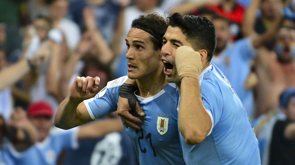 Uruguays Supersturm: Edinson Cavani (l.) und Luis Suarez.