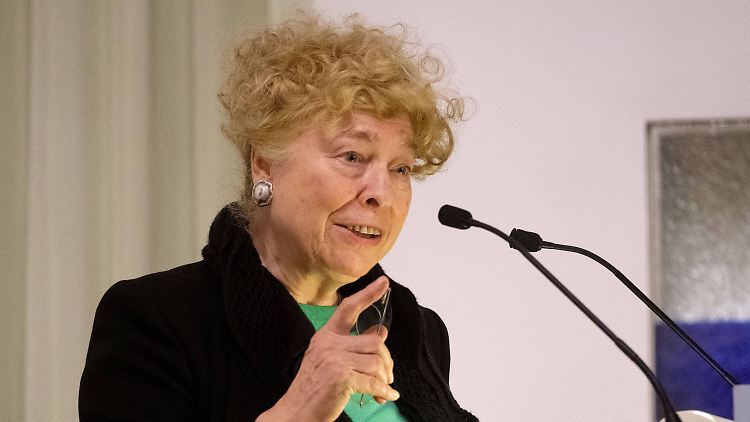 Gesine Schwan ist für den SPD-Chefposten im Spiel.